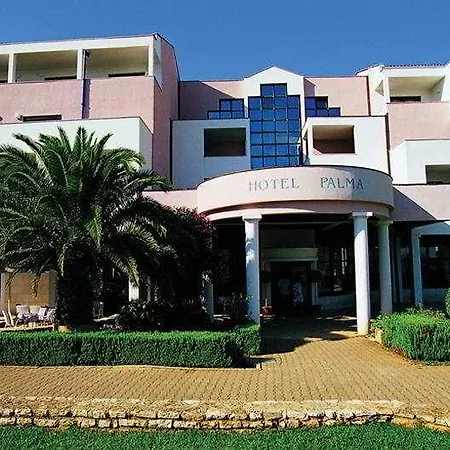 ホテル Palma プーラ